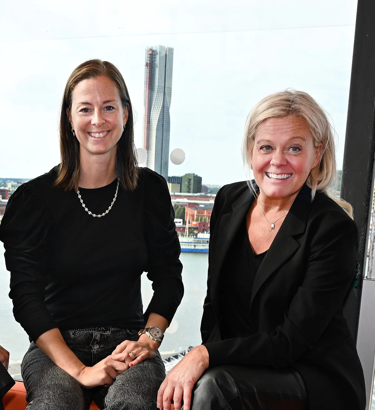 Lotta Schelin och Åsa Nathell, grundare av Damerna Först